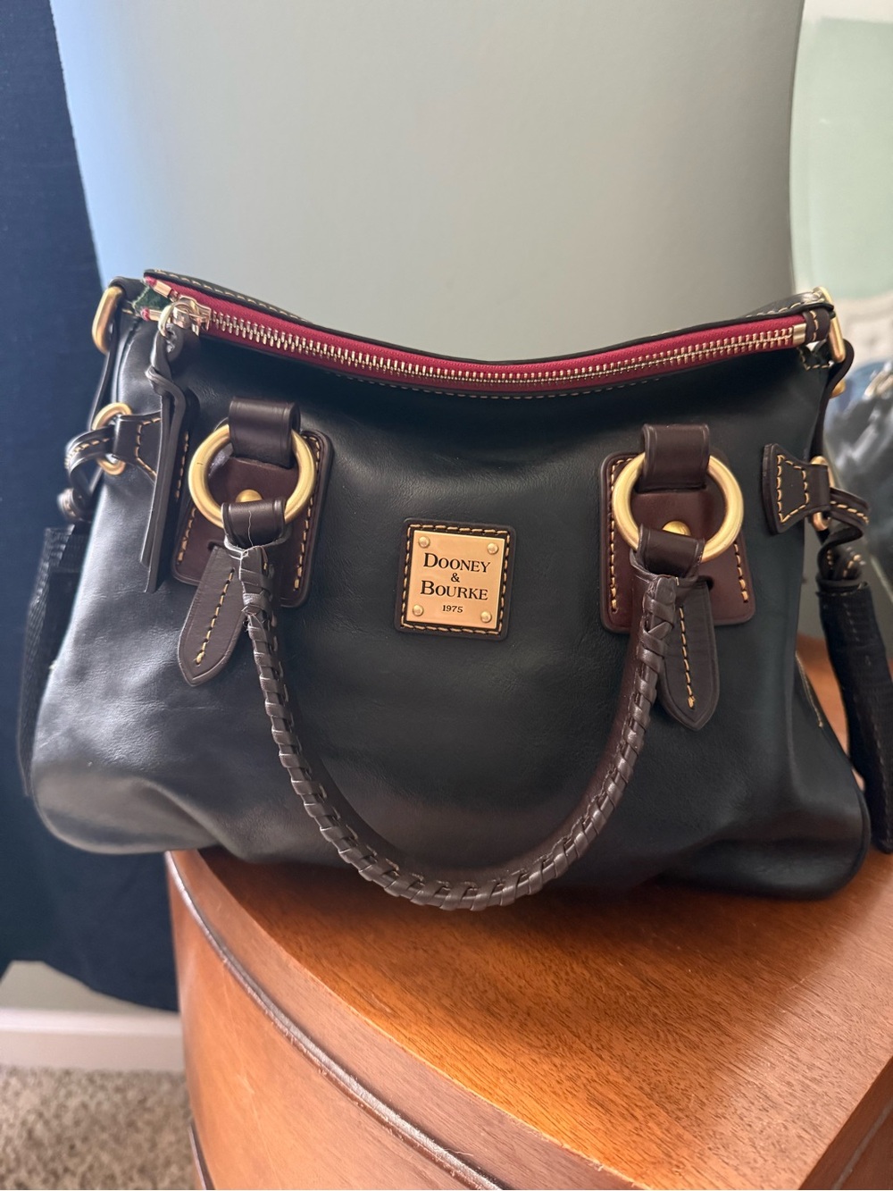 Dooney & Bourke Florentine Small Stanwich in BLACK rare!